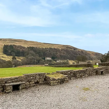 4 Swallowholm 度假居 *